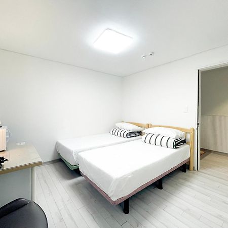 Koin Guesthouse Incheon Airport Exterior photo